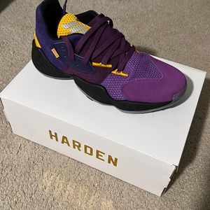 COPY - Harden Vol. 4 basketball sneakers